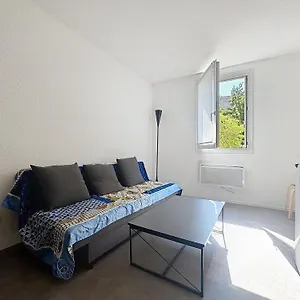  Appartement Meuble A Centre
